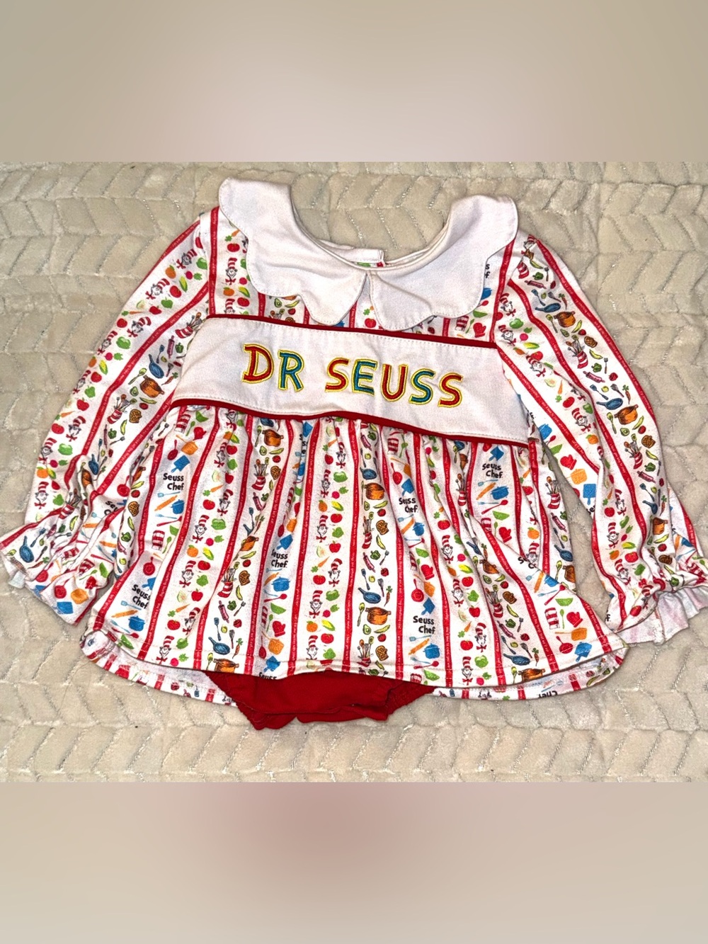 Boutique girls Dr. Suess embroidered bubble with Peter Pan collar, size 6-12 mos